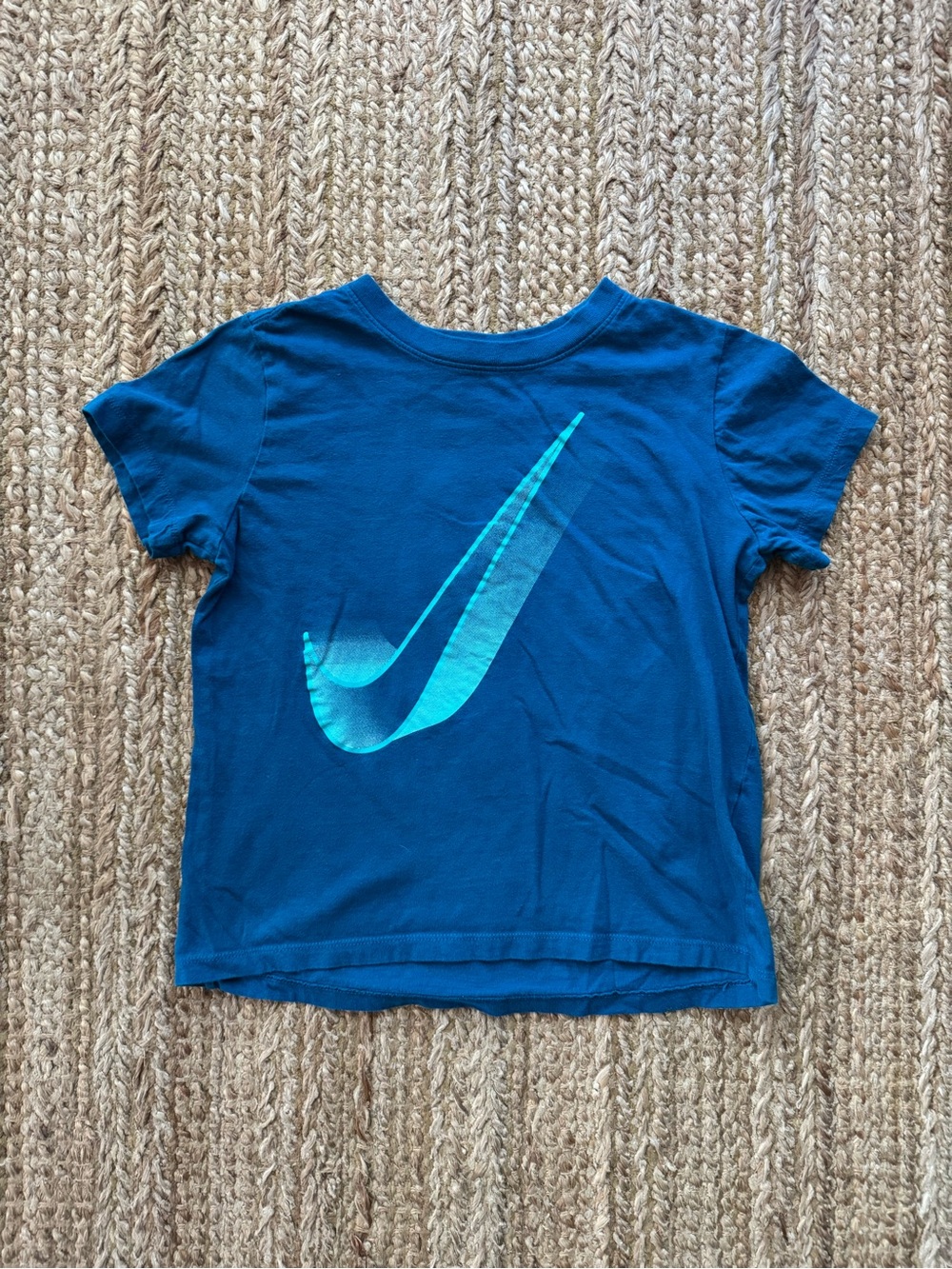 Nike T-shirt